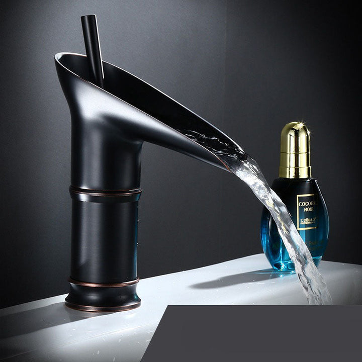 Skanto | CascadeFlow Luxe Vanntfall Basin Mixer Tap