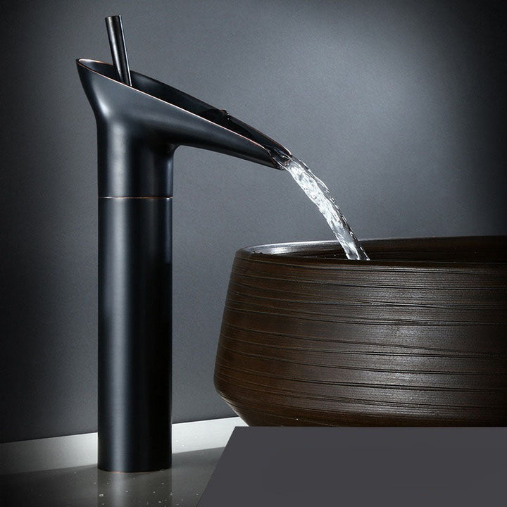 Skanto | CascadeFlow Luxe Vanntfall Basin Mixer Tap