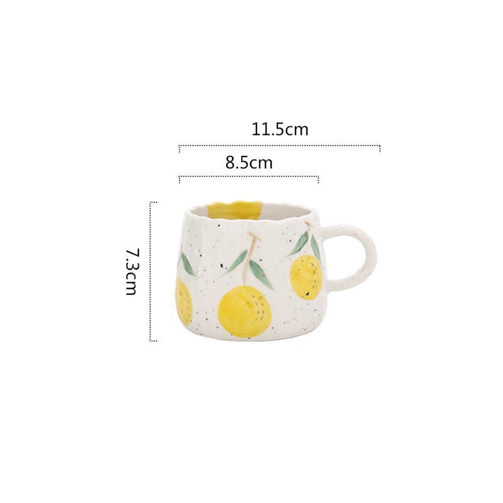 Keramisk kaffekopp med lekent fruktdesign | Skanto