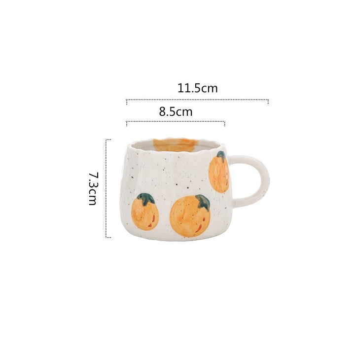 Keramisk kaffekopp med lekent fruktdesign | Skanto