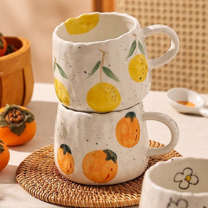 Keramisk kaffekopp med lekent fruktdesign | Skanto
