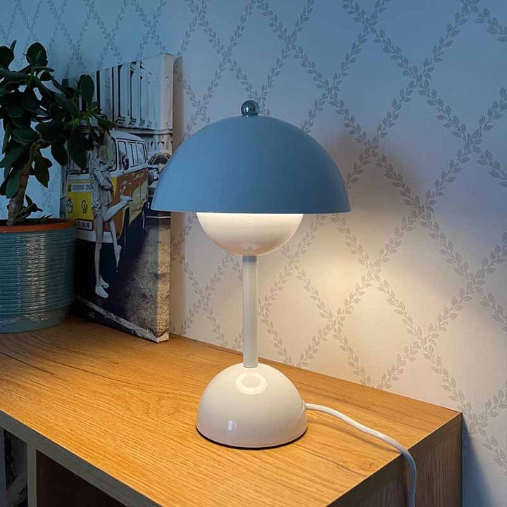 Skanto | Bud LED bordlampe – Metall, moderne, 220V