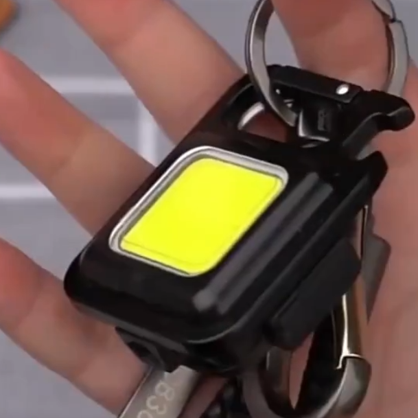 Clip Utility Light | Skanto