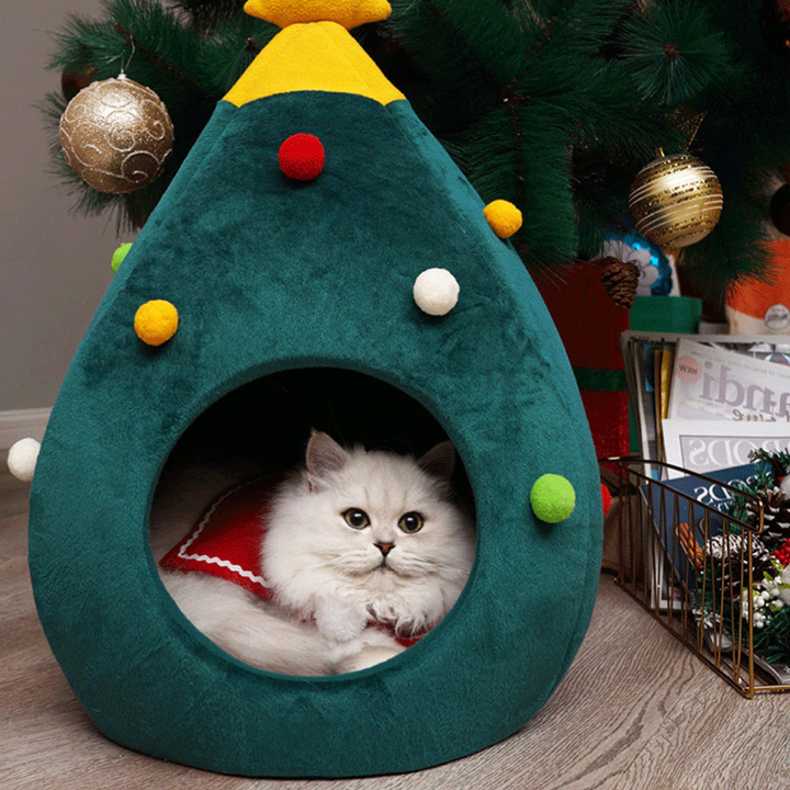 Christmas Tree Cat Bed - FestivePurr Skanto