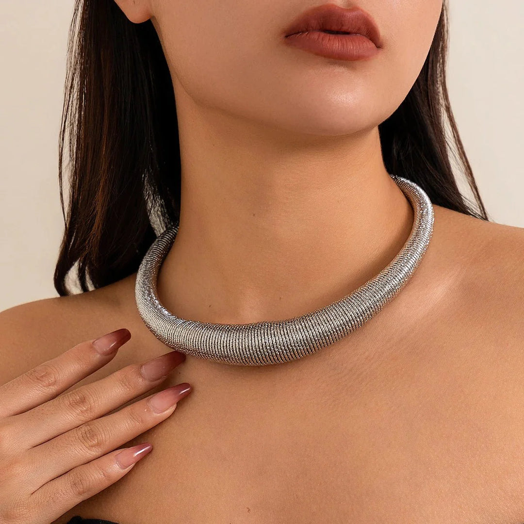 Skanto | Kclassisk Chunky Teksturert Choker Halskjede