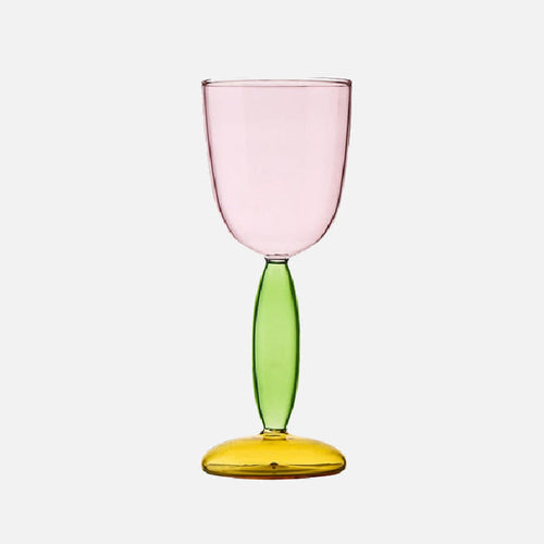 Beger og karaffel servert med glass fra Phillips