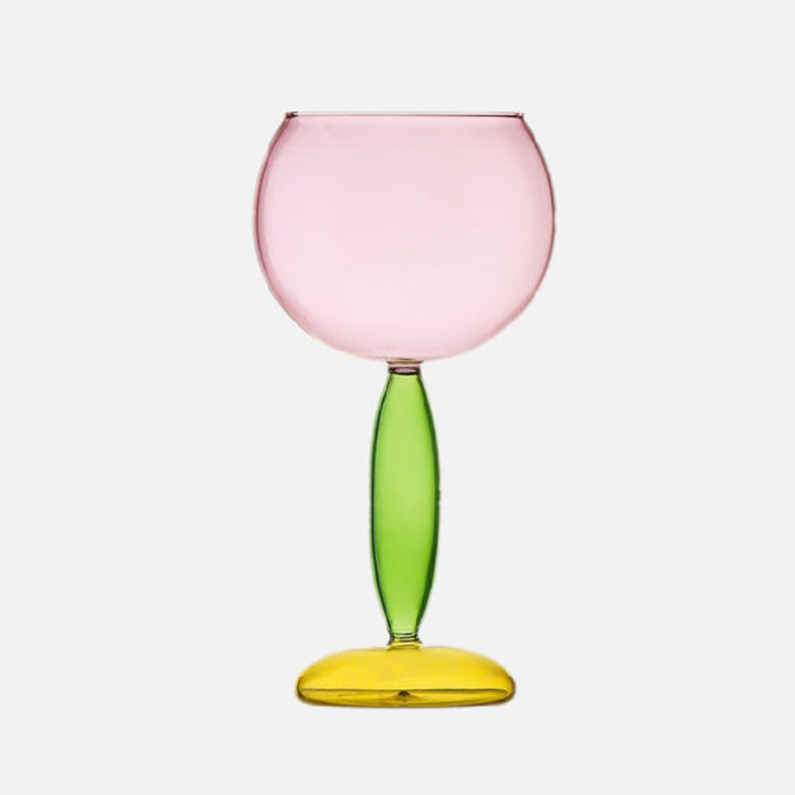 Beger og karaffel servert med glass fra Phillips
