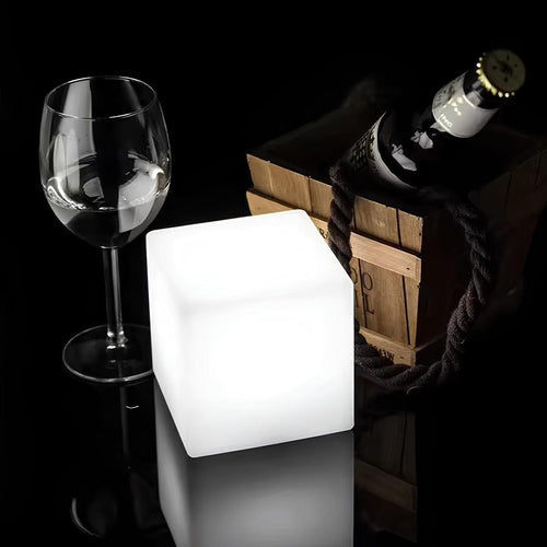 Skanto | Cube Hage Lys - LumaCube