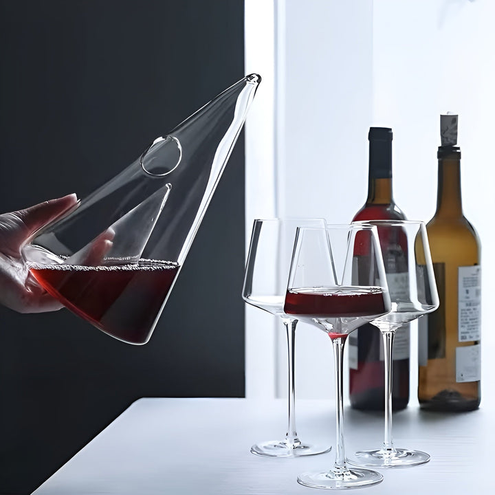 Rødvinskaraffel laget av glass – Stilig aerasjon med fossefallhelling | Inkluderer kjølekontainer | Skanto