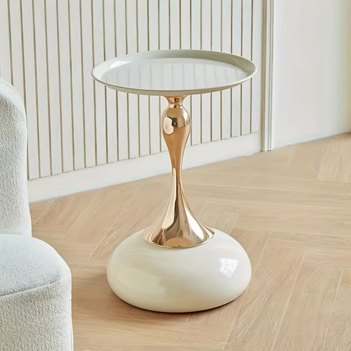Moderne sidekabinett med keramisk base og metallben – 55 cm høy | Skanto