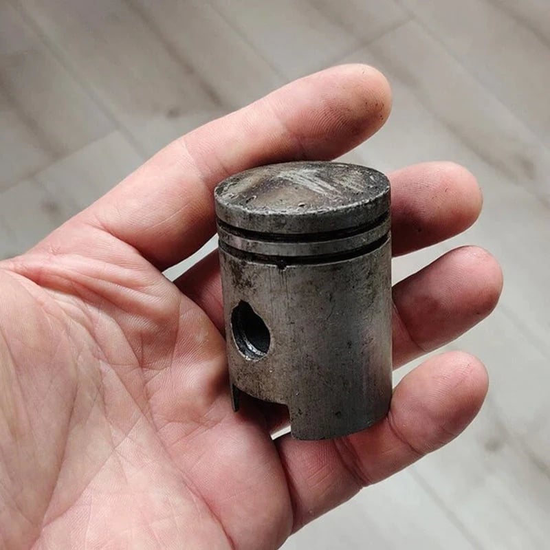 Skanto | Piston Kunst Hodeskalle Nøkkelring