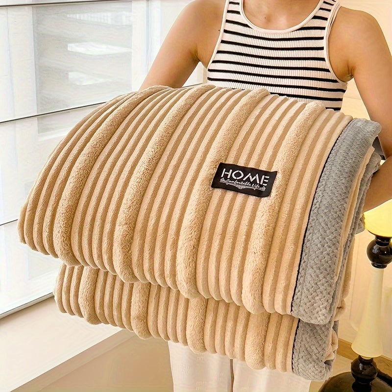 LuxeFleece - Myk Pledd for Varme og Stil Skanto