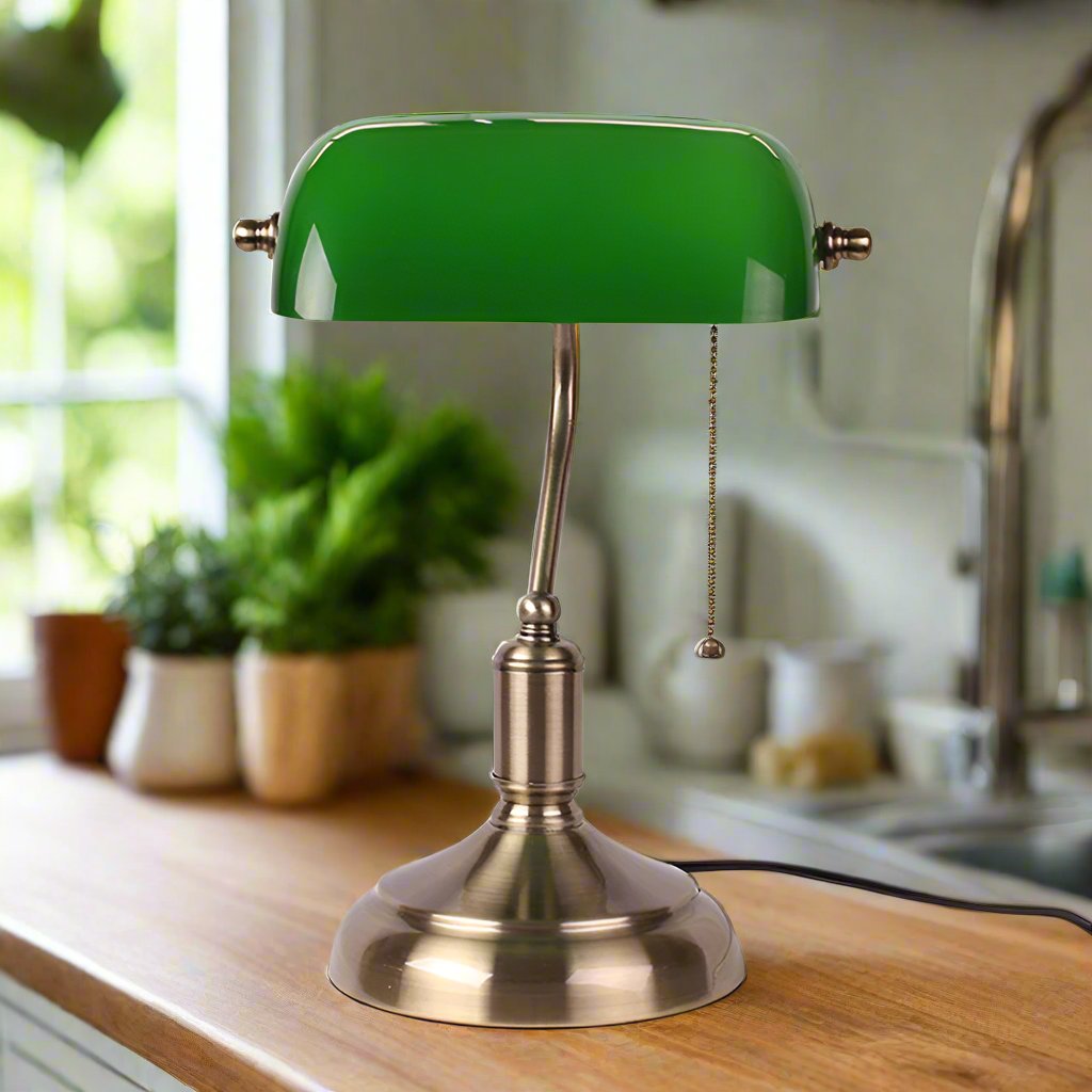 Skanto | GlassOpulence - Stilig europeisk bordlampe