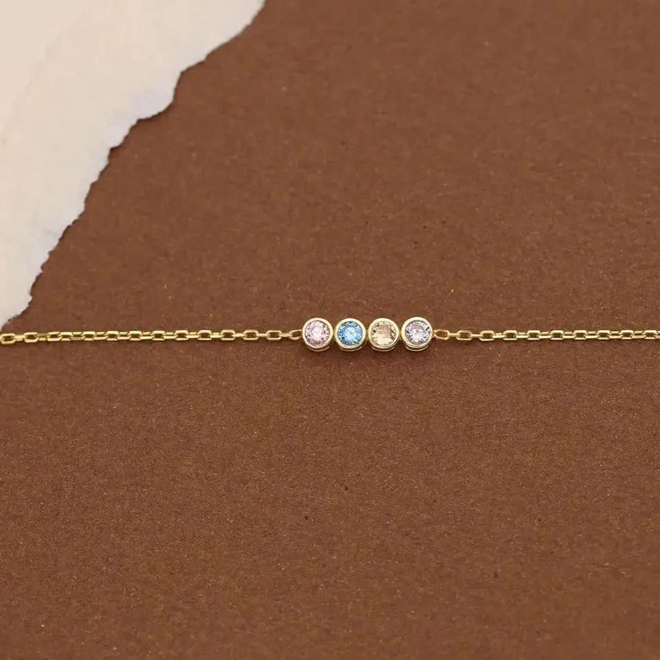 Skanto | Delikat Fødselsstenskjede armbånd