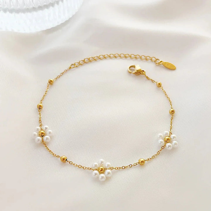 Skanto | Delikat Daisy Halskjede & Armbånd