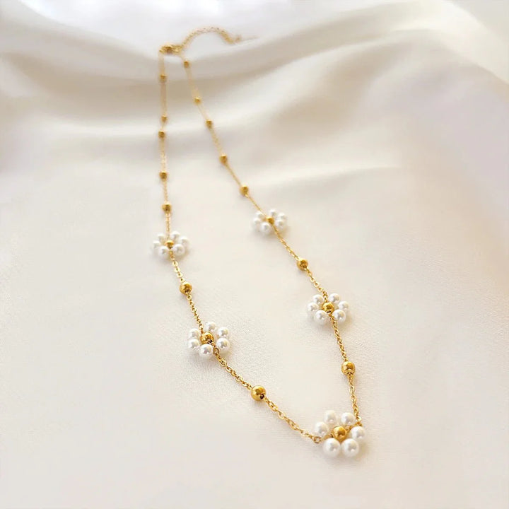 Skanto | Delikat Daisy Halskjede & Armbånd