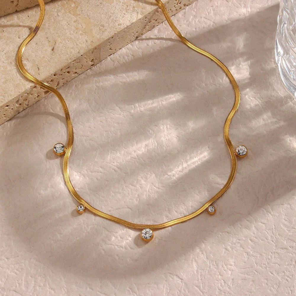 Skanto | Delikat Diamant Herringbone Choker Halskjede