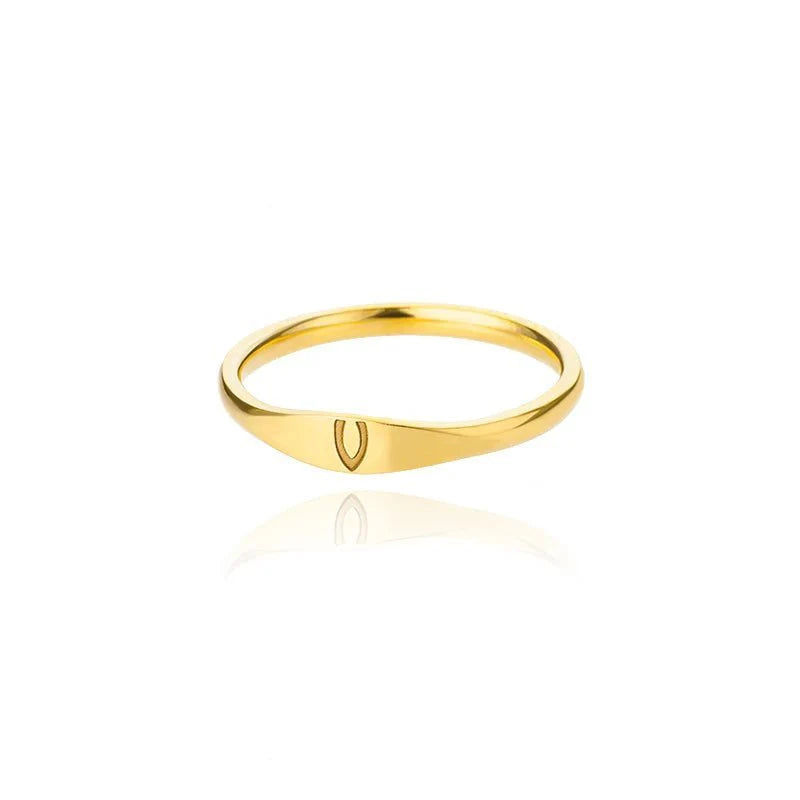 Skanto | Delikat Tynn Bokstav Initial Ring