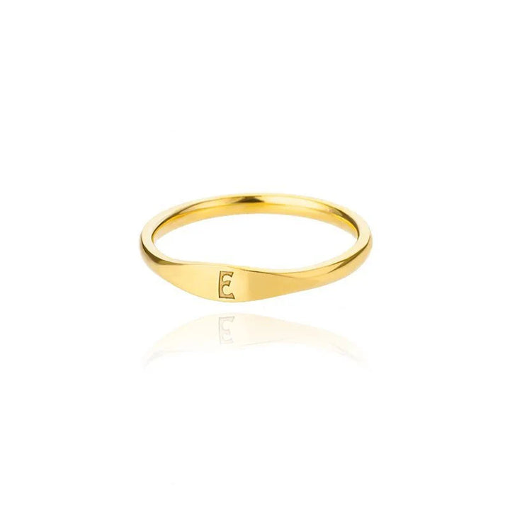 Skanto | Delikat Tynn Bokstav Initial Ring