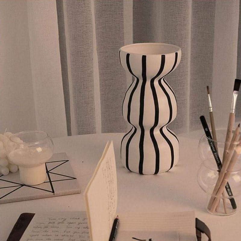 Skanto | HANAMI – Elegant keramikk vase for stilige rom