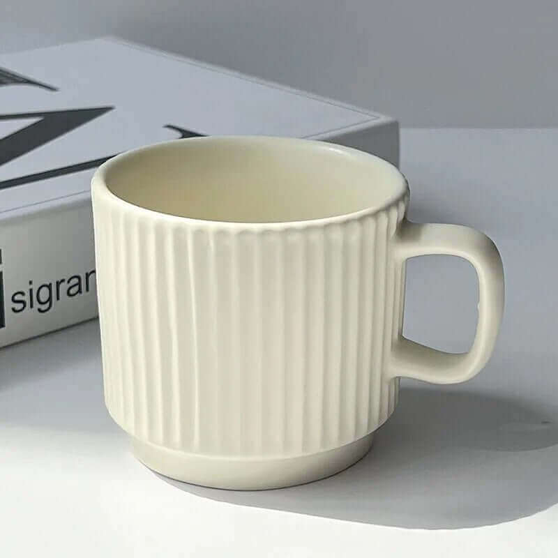 Nordisk inspirert ribbet keramikkruss for kaffe- og teelskere | Skanto