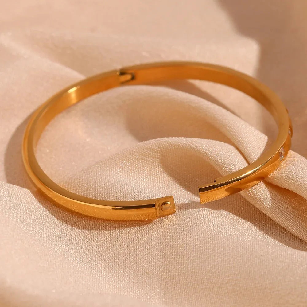 Skanto | Diamantaksetert Gull Armring