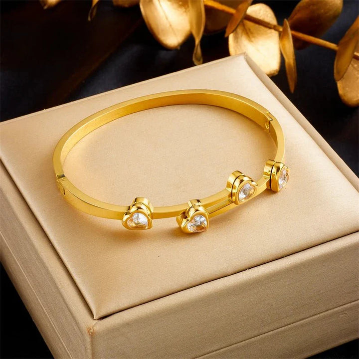 Skanto | Diamant Hjerte Cuff Armbånd