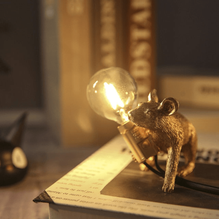 Skanto | Doctor Mousey – Original Designer Muse Lampe for Bord eller Hylle