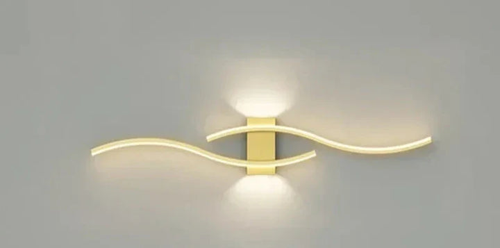 Moderne LED Vegglampe – Bølgeformet Design, Minimalistisk Stil | Skanto
