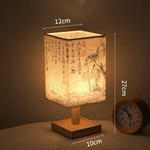 LED bordlampe i firkantet design – trebase med japansk mønster | Skanto