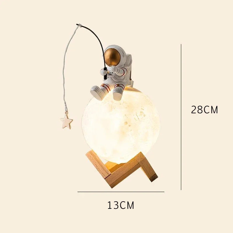 3D Astronaut Månelampe med LED Nattlys, Dempbar Berøringskontroll og Dekorasjon for Barnerommet | Skanto