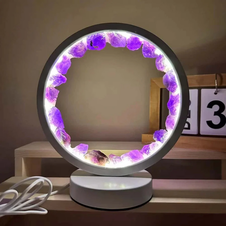 Skanto | Healing Stone Nattlampe med Krystallkolonne Design