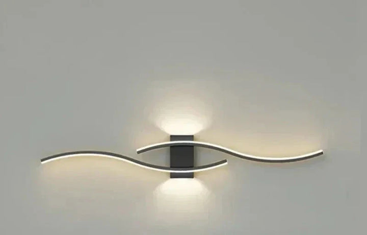 Moderne LED Vegglampe – Bølgeformet Design, Minimalistisk Stil | Skanto