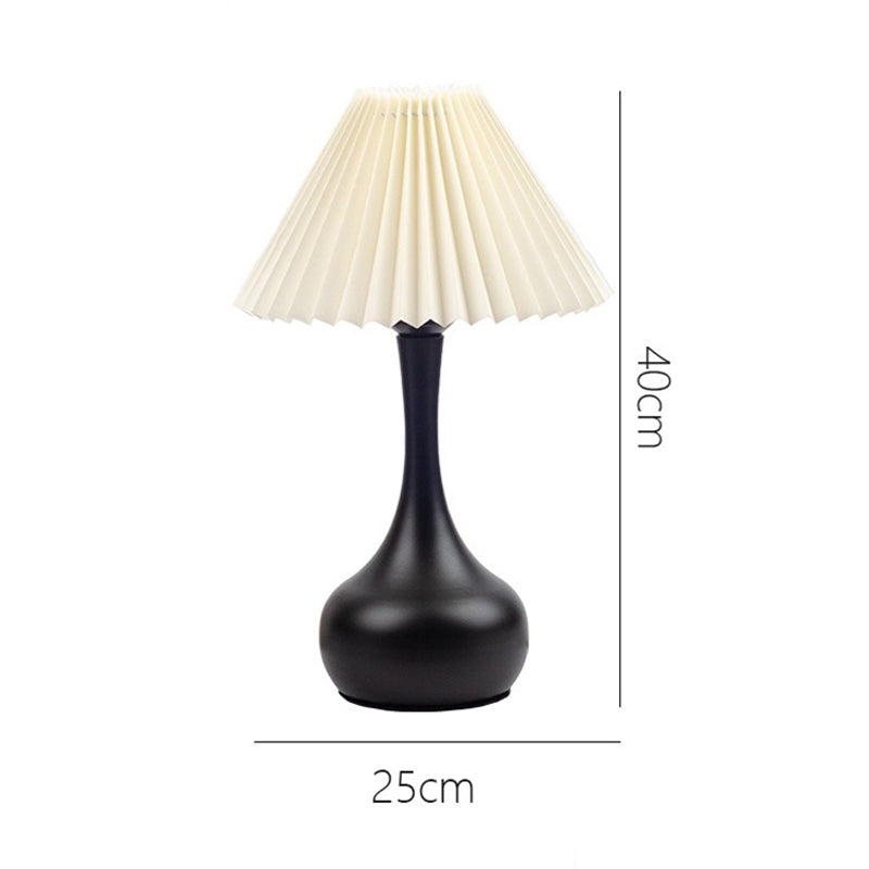 Nordisk Folds lampe med LED lys – Moderne dekorativ bordlampe for stue og soverom | Skanto
