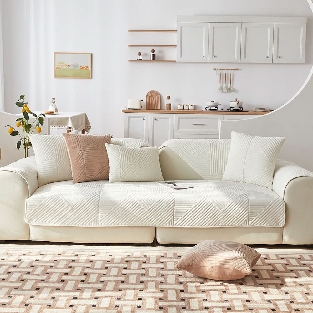 Skanto | PlushGrip – Non-slip plush sofa cover