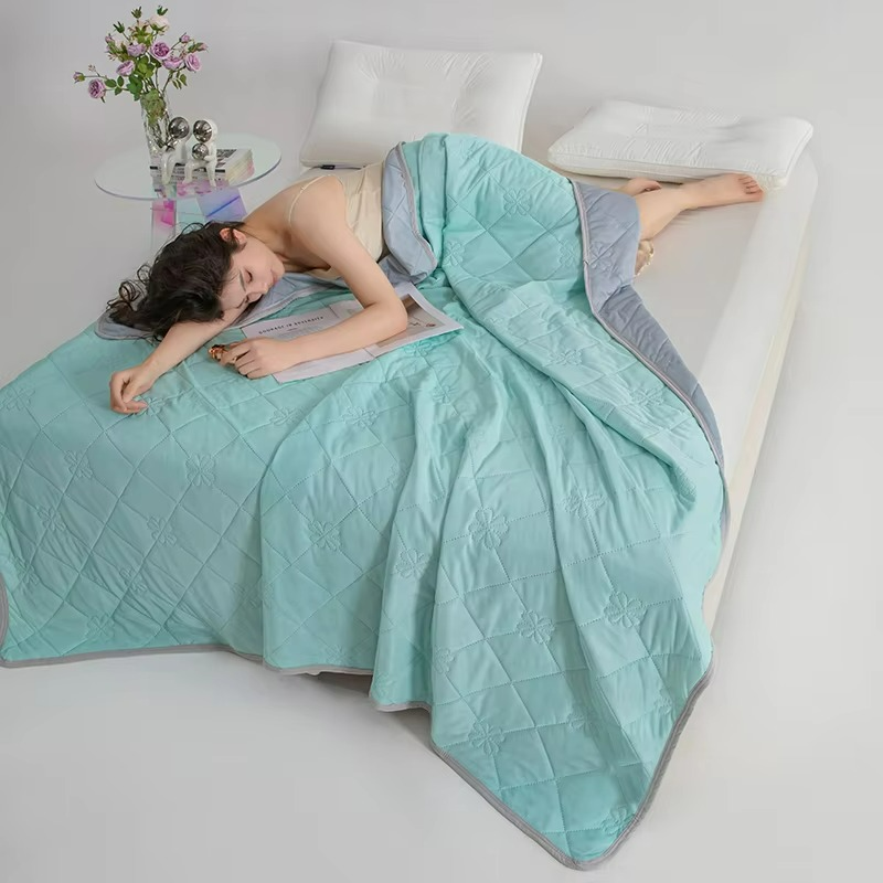 Skanto | Sommerdyne for luftkondisjonerte rom Pustende og myk