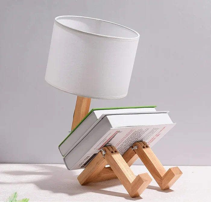 Trelampe med bokholder - RutanFlex | Skanto