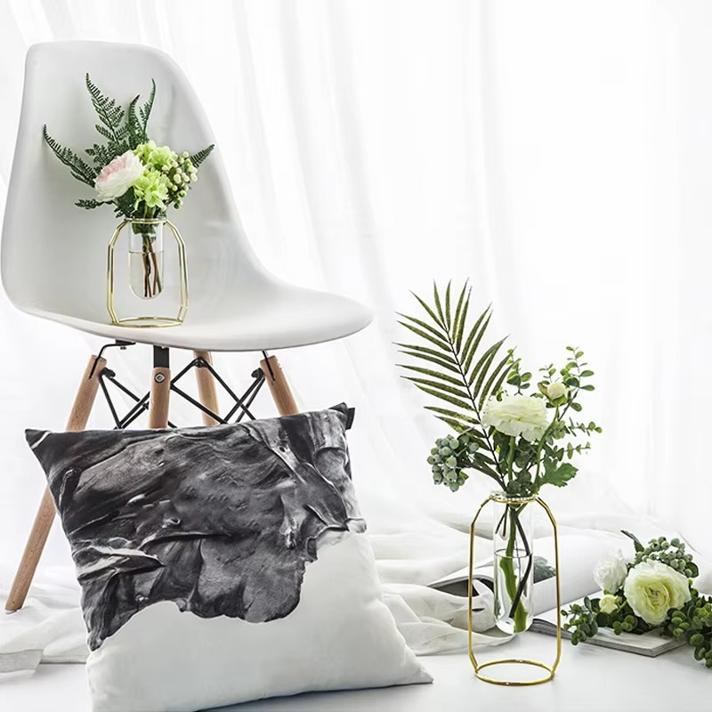 Elegant base for stylish flower arrangements Skanto