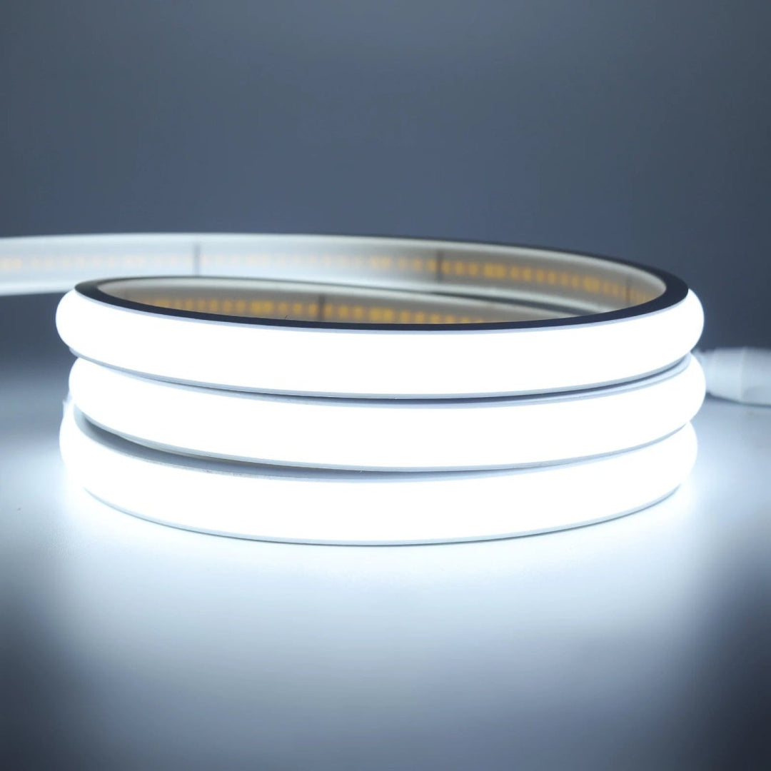 Skanto | FlexBeam - LED Fleksibel - Værbestandig - 5m/10m - Innendørs og Utendørs