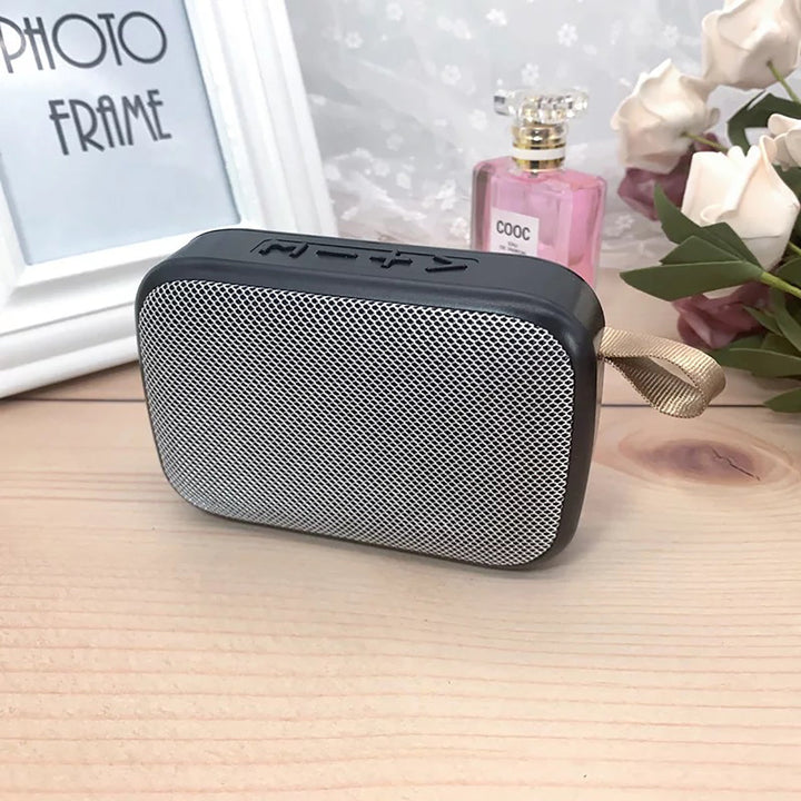 Bærbar 3D Bluetooth Høyttaler Skanto