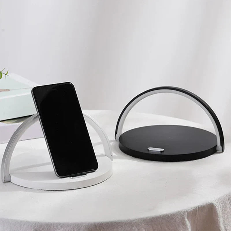 3-i-1 trådløserlader, telefonholder og LED-lampe Skanto