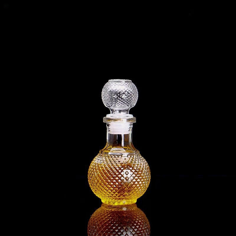 Skanto | Mini Vintage Glass Karaffel