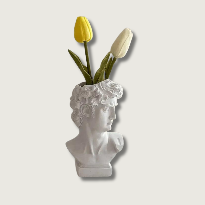 Skanto | CelestVase - Elegant design