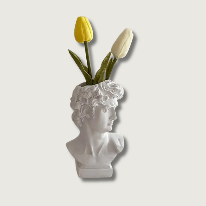 Skanto | CelestVase - Elegant design
