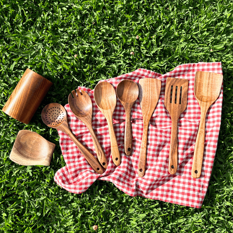 Skanto | PURETEAK – Bærekraftige treslettsredskaper for non-stick kokekar