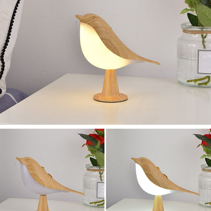 Skanto | Bordlampe med fugldesign i trelook
