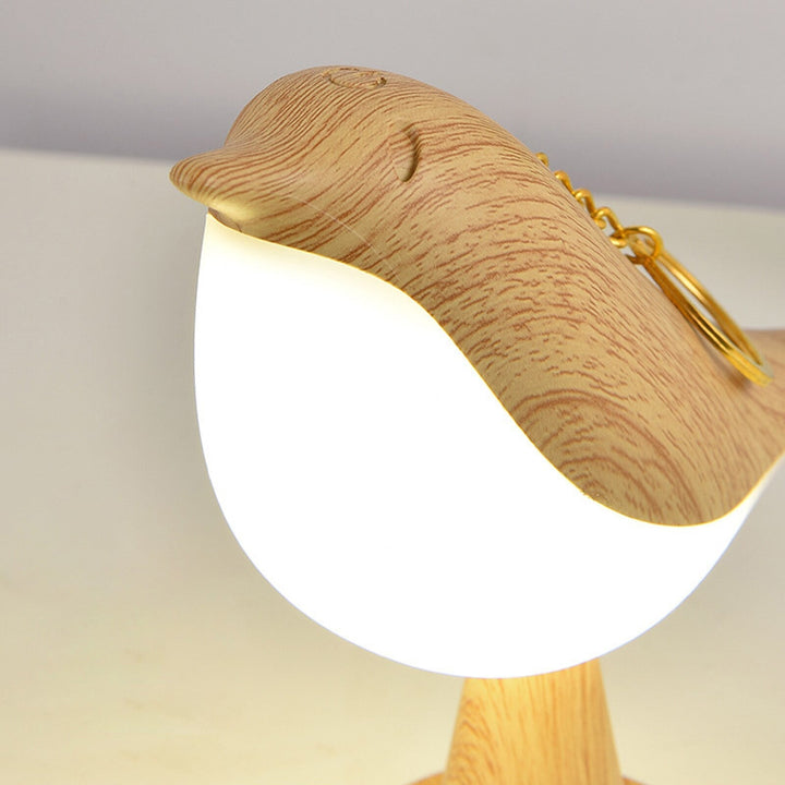 Skanto | Bordlampe med fugldesign i trelook