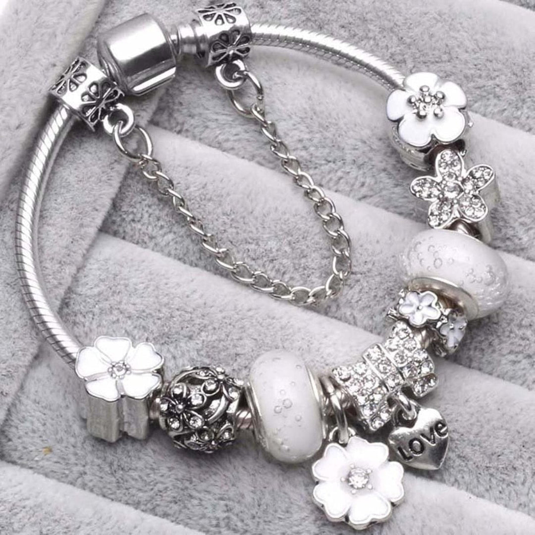 Skanto | Elegant Floral Charm Bracelet in 925 Sterling Silver for Women - Naturinspirert Design
