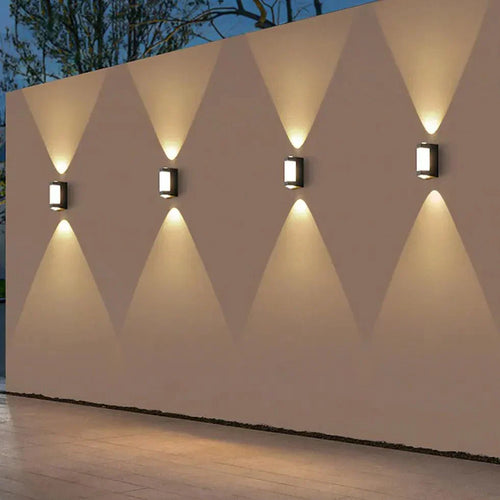 Skanto | Utendørs Vegglykt Vanntett Metall LED Lampe