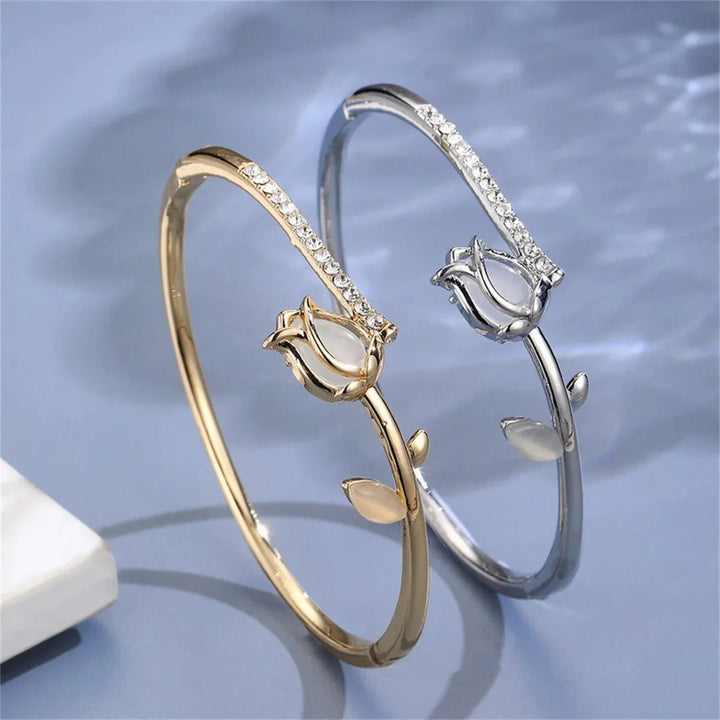 Skanto | Elegant Tulip Opal Diamond Accented Bracelet